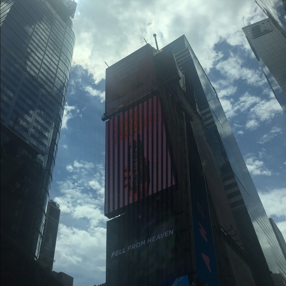 Meet your Posher, Q - Picture 7 of 10